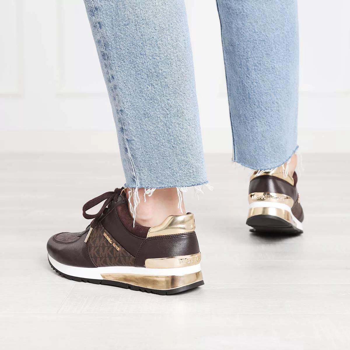 Michael kors shop allie wrap trainers