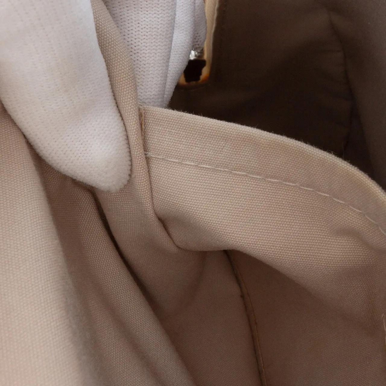 Thumbnail - Louis Vuitton Crossbody Bags - Epi Bowling Montaigne GM - Gr. unisize - in Weiß - für Damen