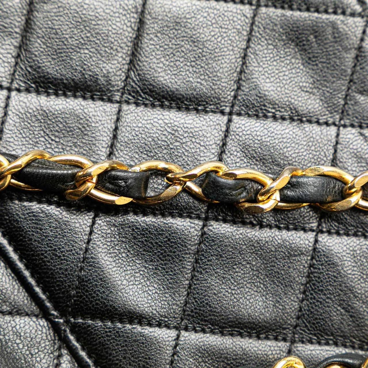 Chanel Shoppers CC Quilted Lambskin Single Flap in zwart