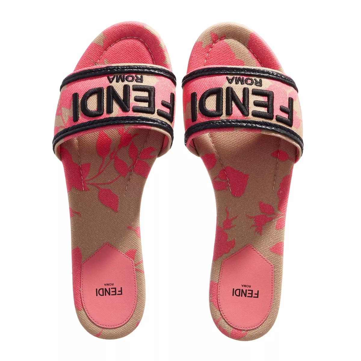 Fendi hot sale slides pink