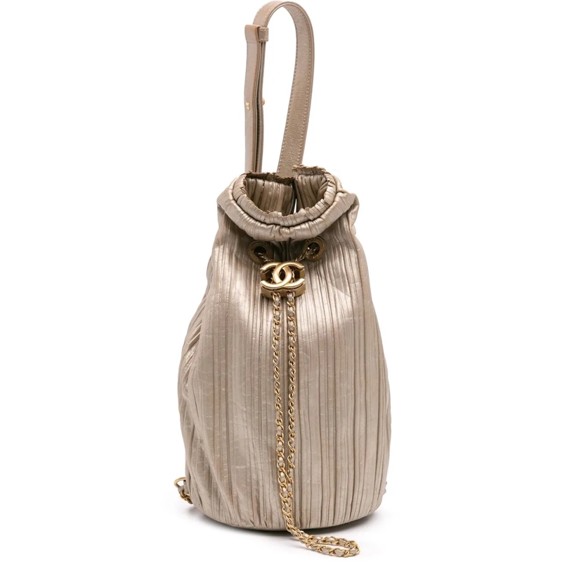 Chanel Sac à dos Small Metallic Calfskin Coco Pleats Drawstring Bac gold