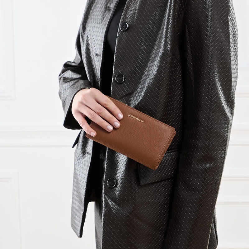 Coccinelle Tri-Fold-Portemonnaie Metallic Soft Cognac(Image 3)