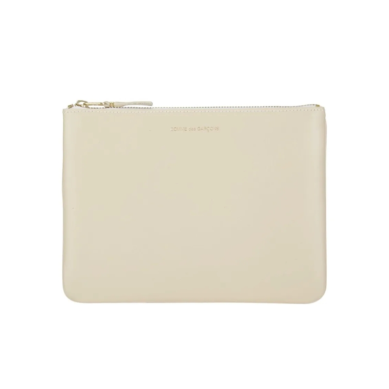Comme des Garcons Geldbörse Smooth Leather Wallet With Gold Logo Detail Neutrals