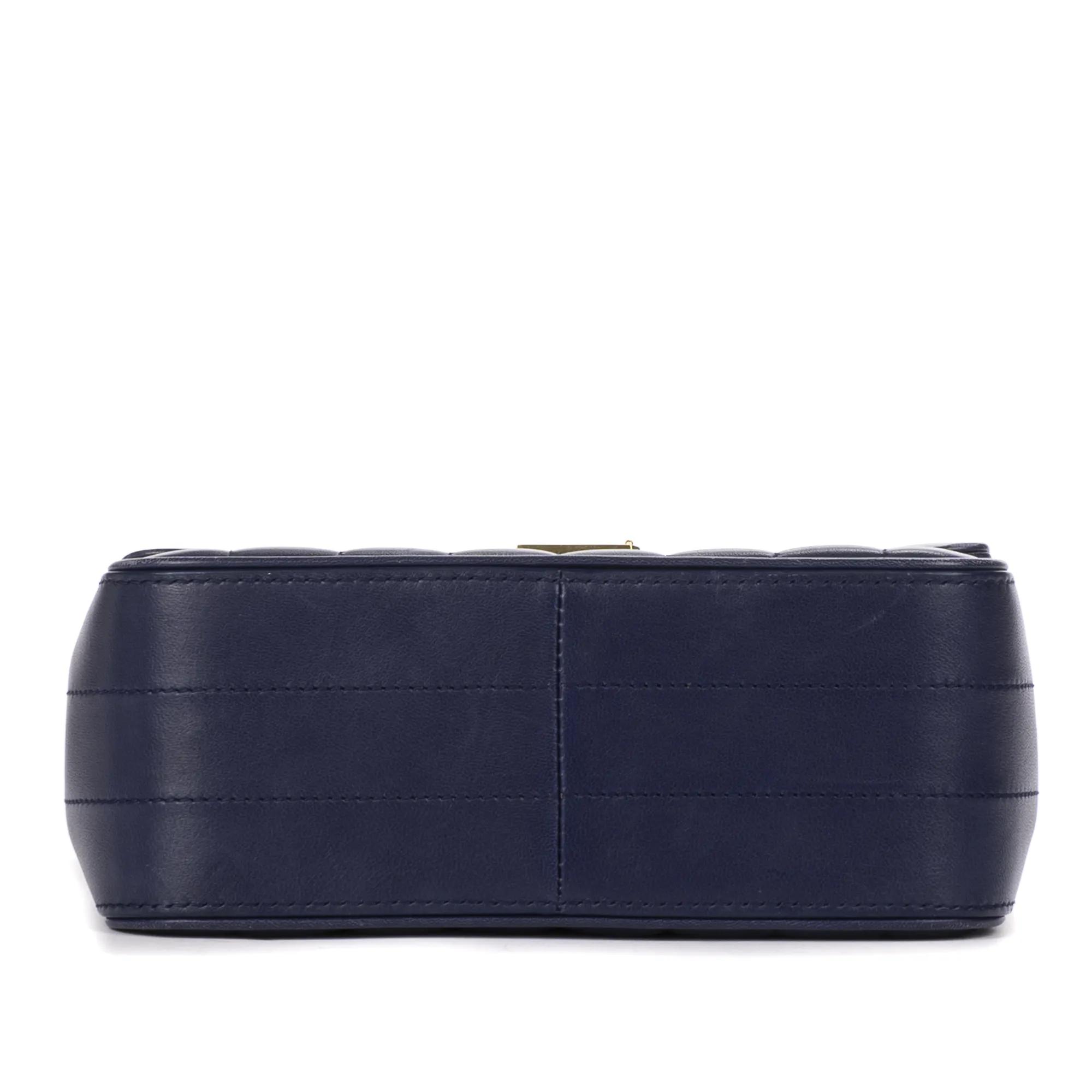 Thumbnail - Saint Laurent Crossbody Bags - Vicky Chain Flap Crossbody - Gr. unisize - in Blau - für Damen