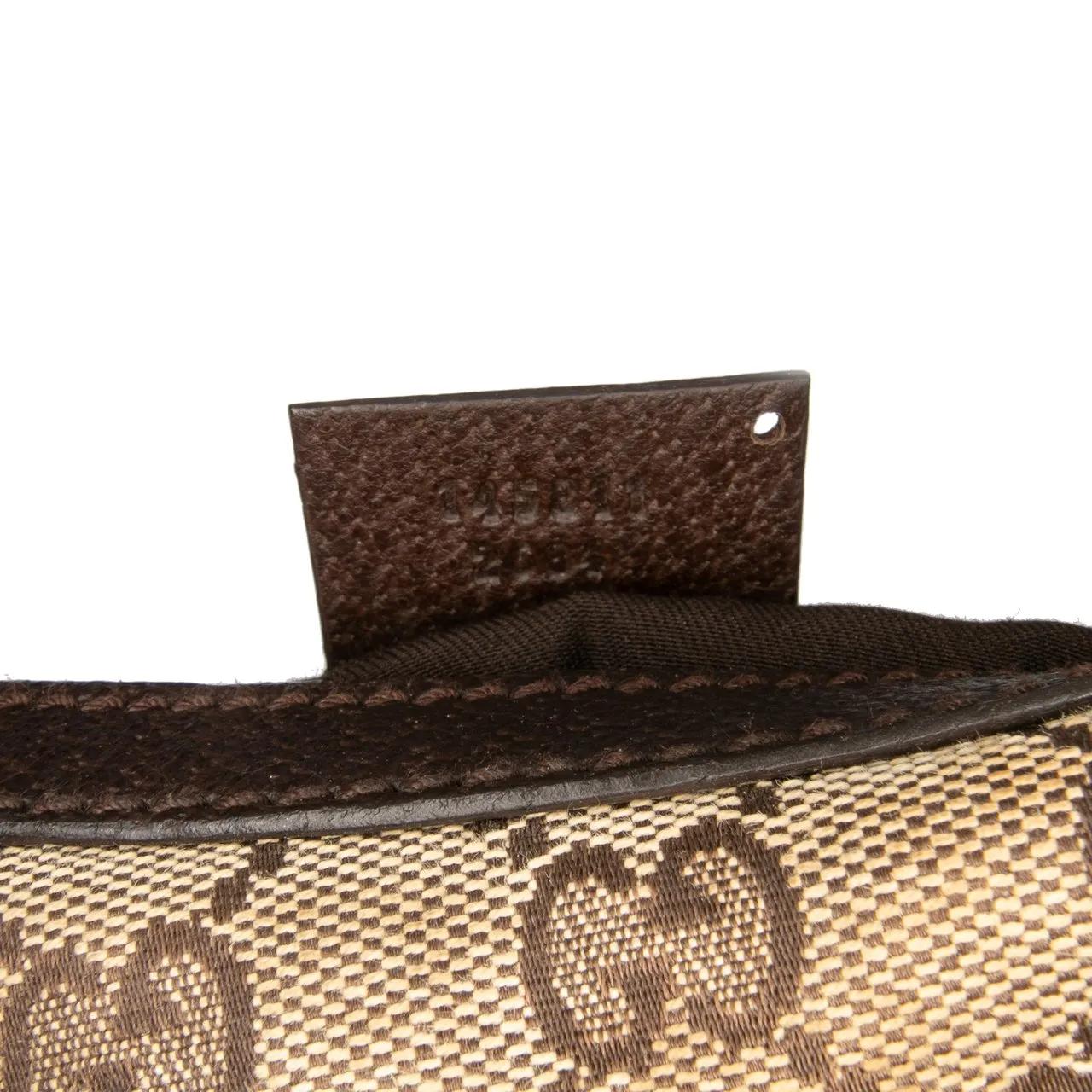 Thumbnail - Gucci Hobo Bags - Small GG Canvas Web Pop Shoulder Bag - Gr. unisize - in Braun - für Damen