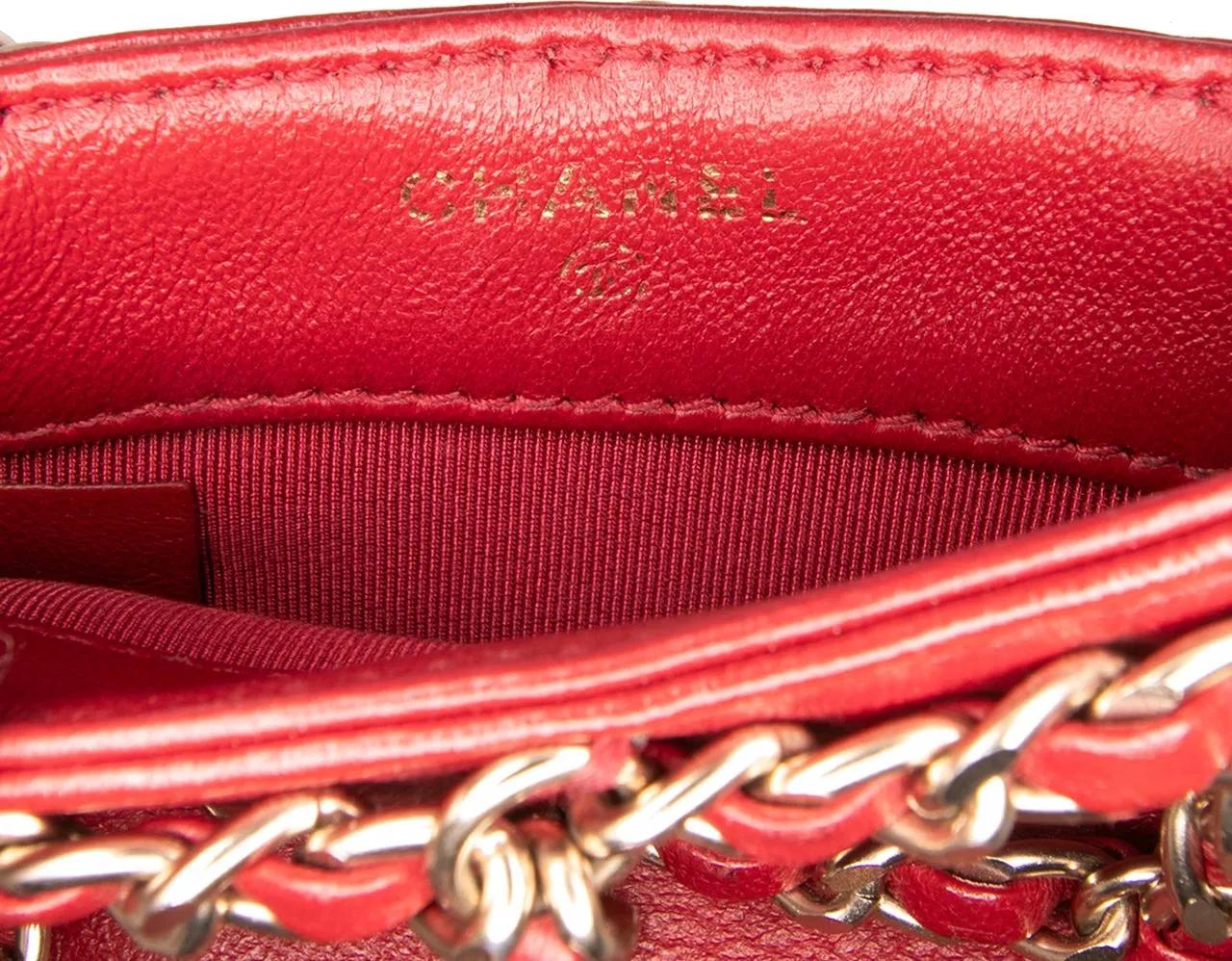 Thumbnail - Chanel Hobo Bags - Lambskin Tech Me Out Clutch With Chain - Gr. unisize - in Rot - für Damen