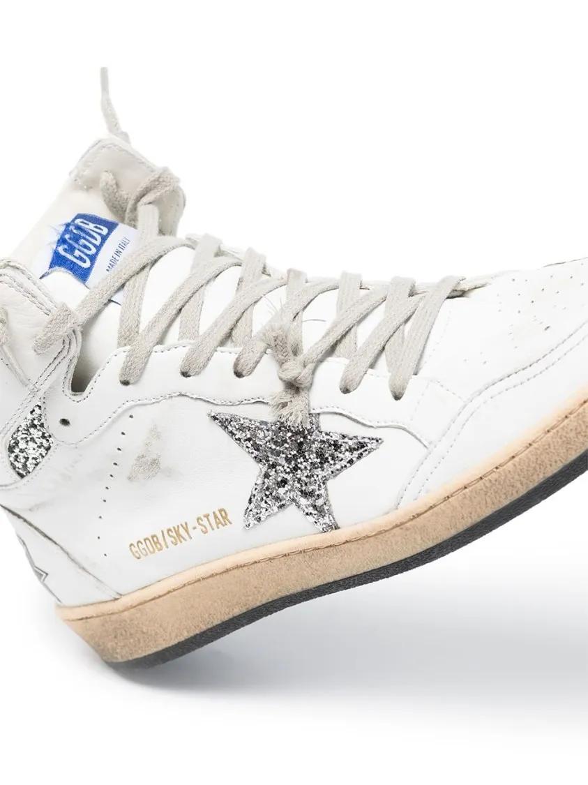 Golden Goose Low-Top Sneakers Sky-Star High-Top Sneakers in wit