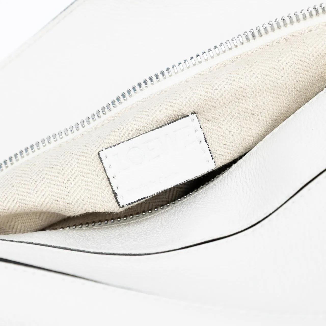 Thumbnail - Loewe Hobo Bags - Medium Calfskin Puzzle Satchel - Gr. unisize - in Weiß - für Damen