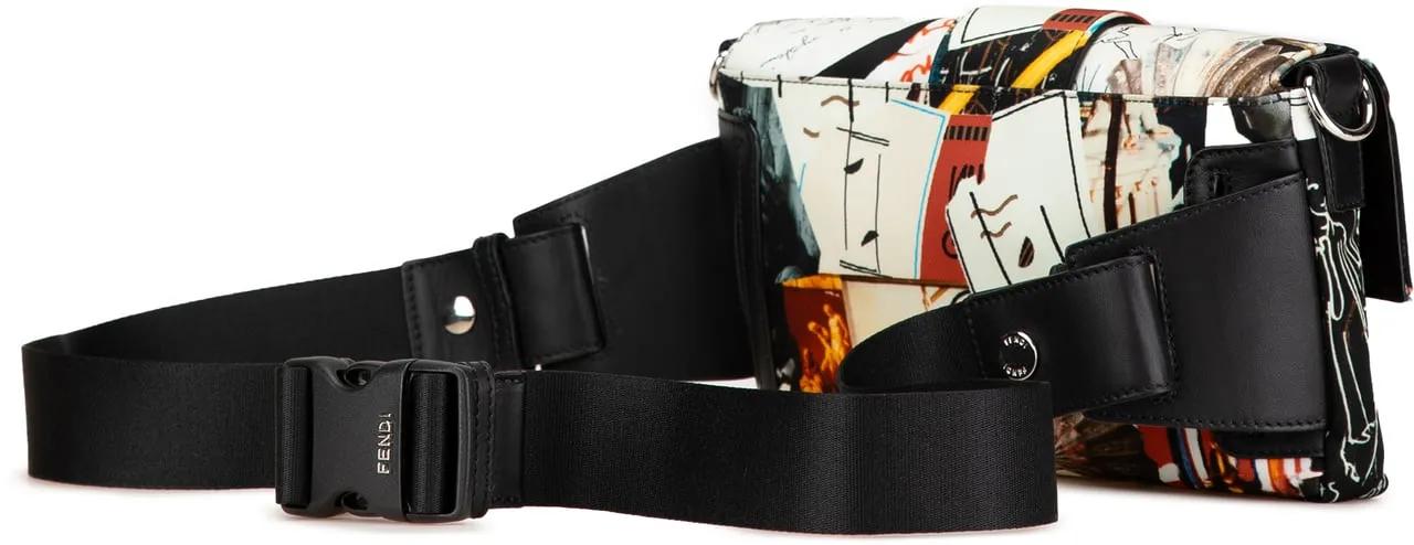Fendi Heuptassen 2010-2024 Nylon Karl Kollage Convertible Belt Bagu in wit