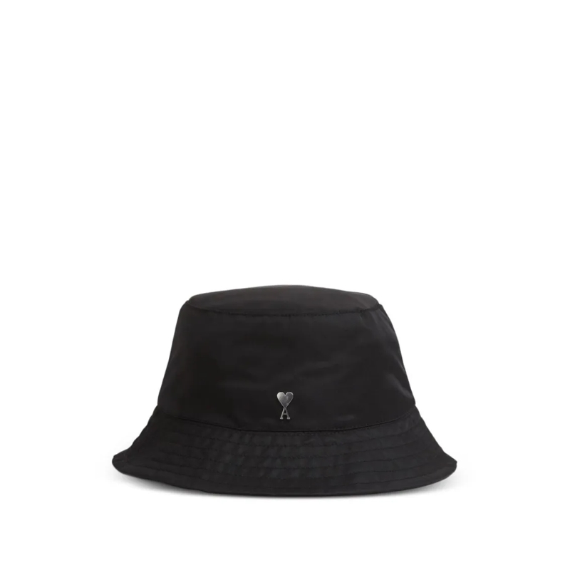 AMI Paris Hut Rounded Brim Black Bucket Hat With Heart Emblem Black