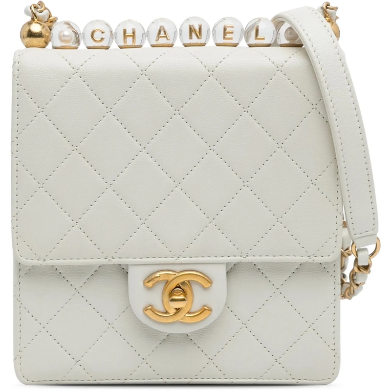 Chanel Schultertasche Small Chic Pearls Flap weiß