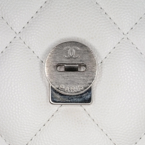 Chanel Sac à bandoulière 2020 Medium Quilted Caviar My Everything Flap weiß (Image 10)