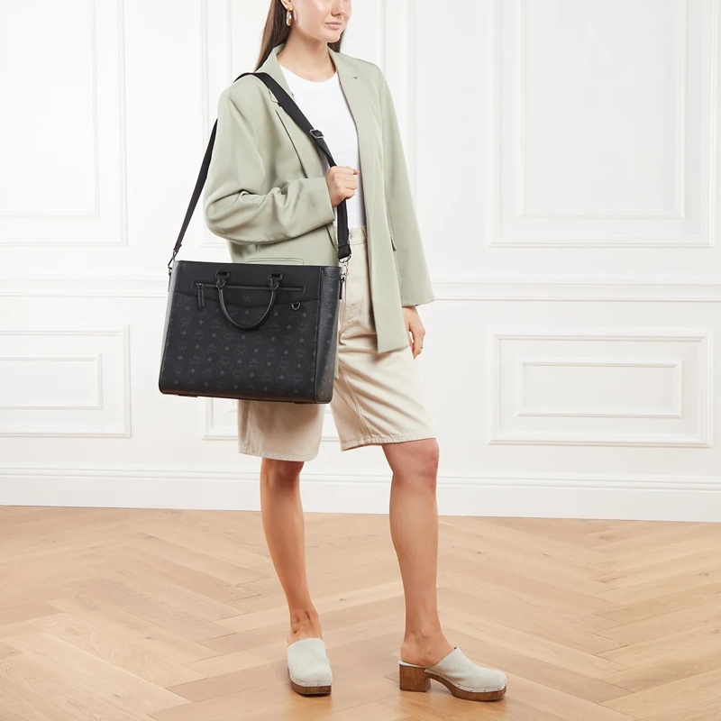 MCM Tote Diamond Vi Tote Lrg Bk Black(Image 2)