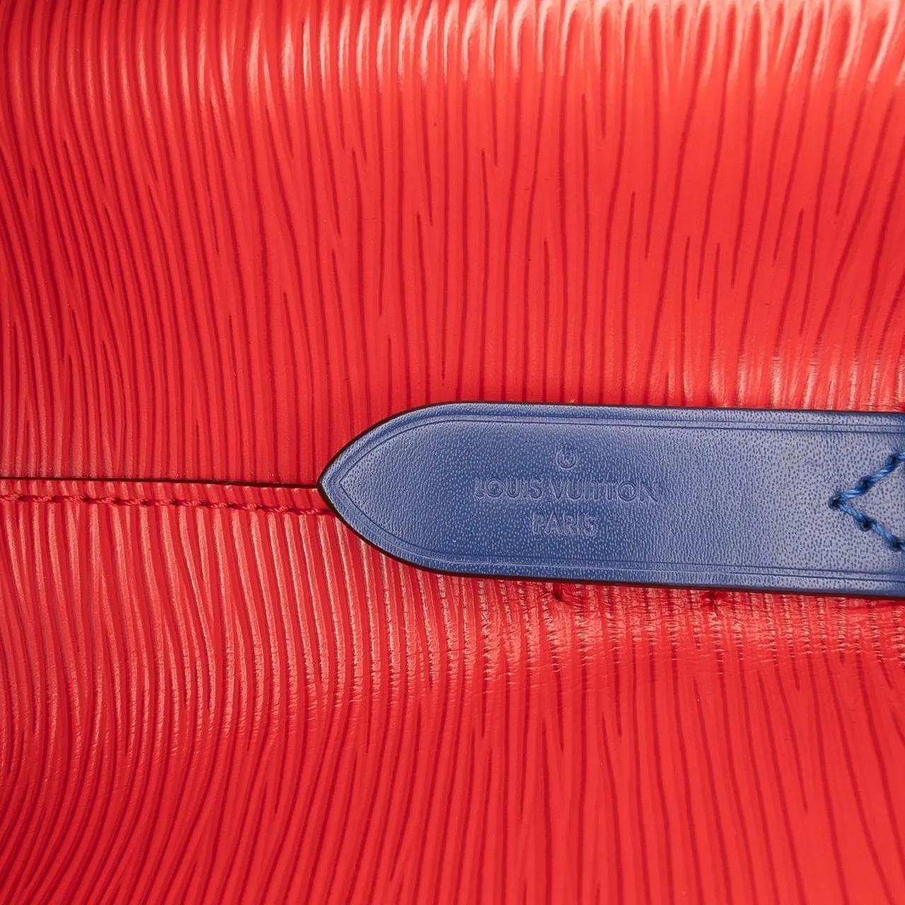 Thumbnail - Louis Vuitton Hobo Bags - Epi NeoNoe MM - Gr. unisize - in Rot - für Damen