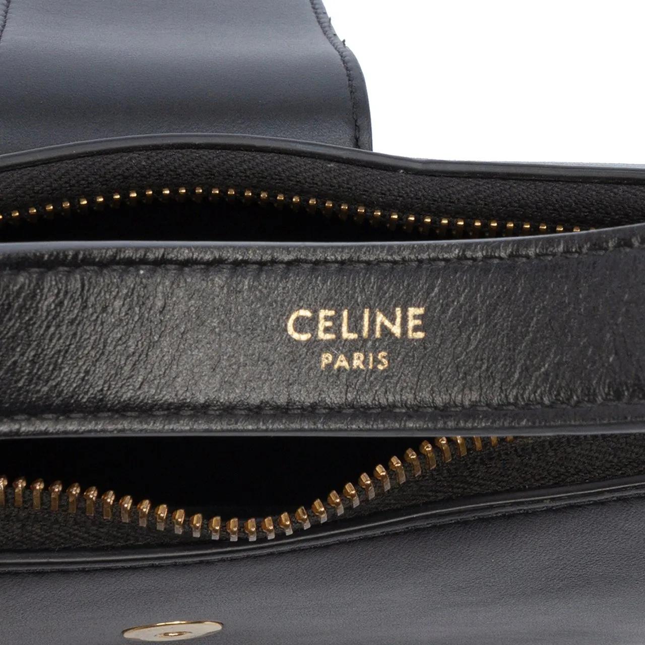 Thumbnail - Celine Hobo Bags - Medium Calfskin Triomphe Ava Shoulder Bag - Gr. unisize - in Schwarz - für Damen
