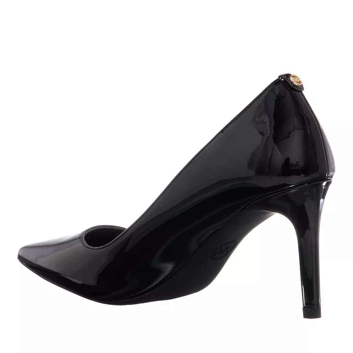 Michael kors black store patent leather pumps