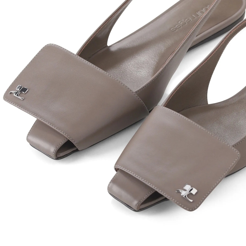 Courrèges Schnürschuhe Sling Backs aus Leder braun(Image 3)