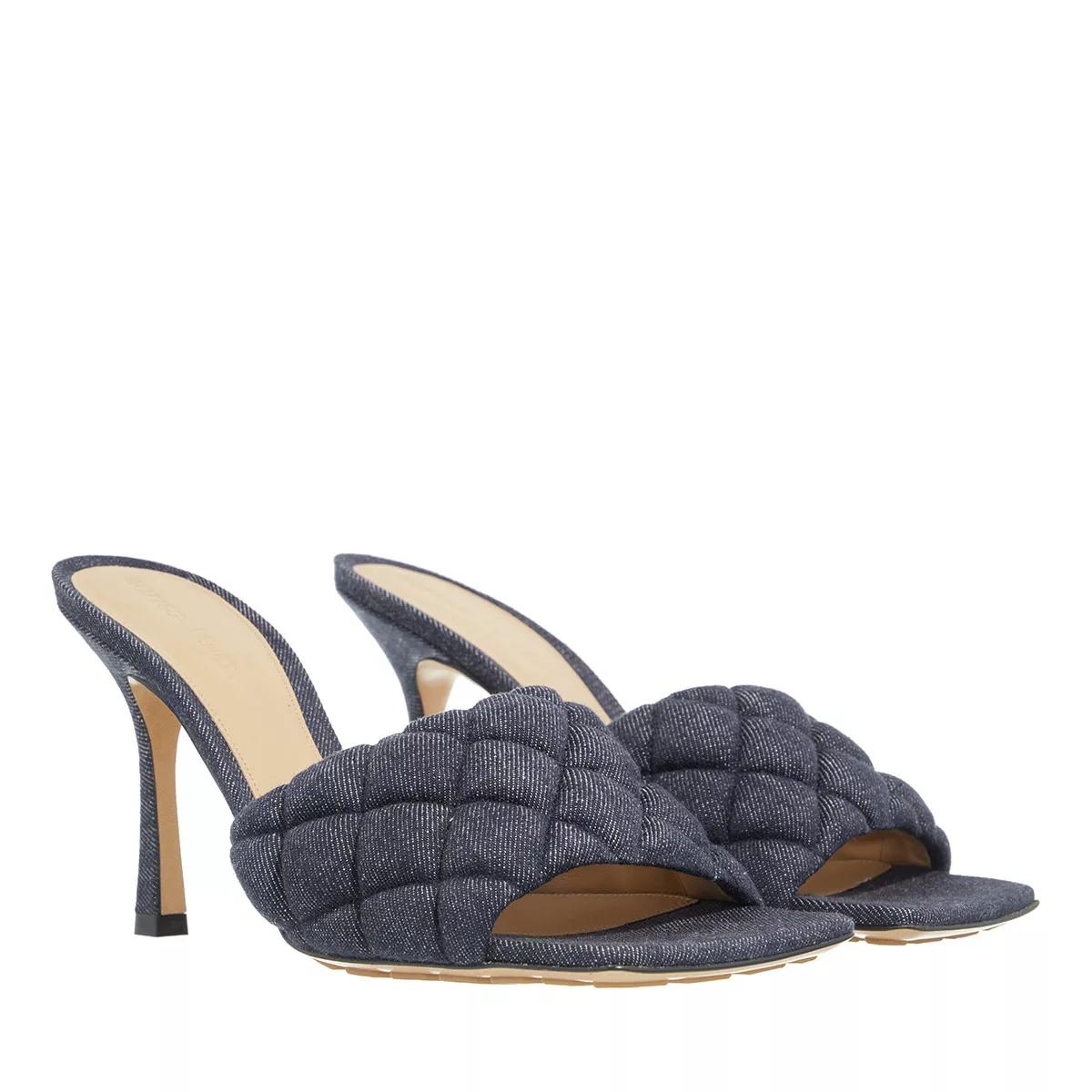 Bottega Veneta Slipper & Pantoletten - Padded Sandal Denim Matelasse - Gr. 38 (EU) - in Blau - für Damen