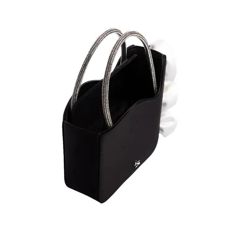 Le Silla Shoppers & Totes Rose Bag in zwart