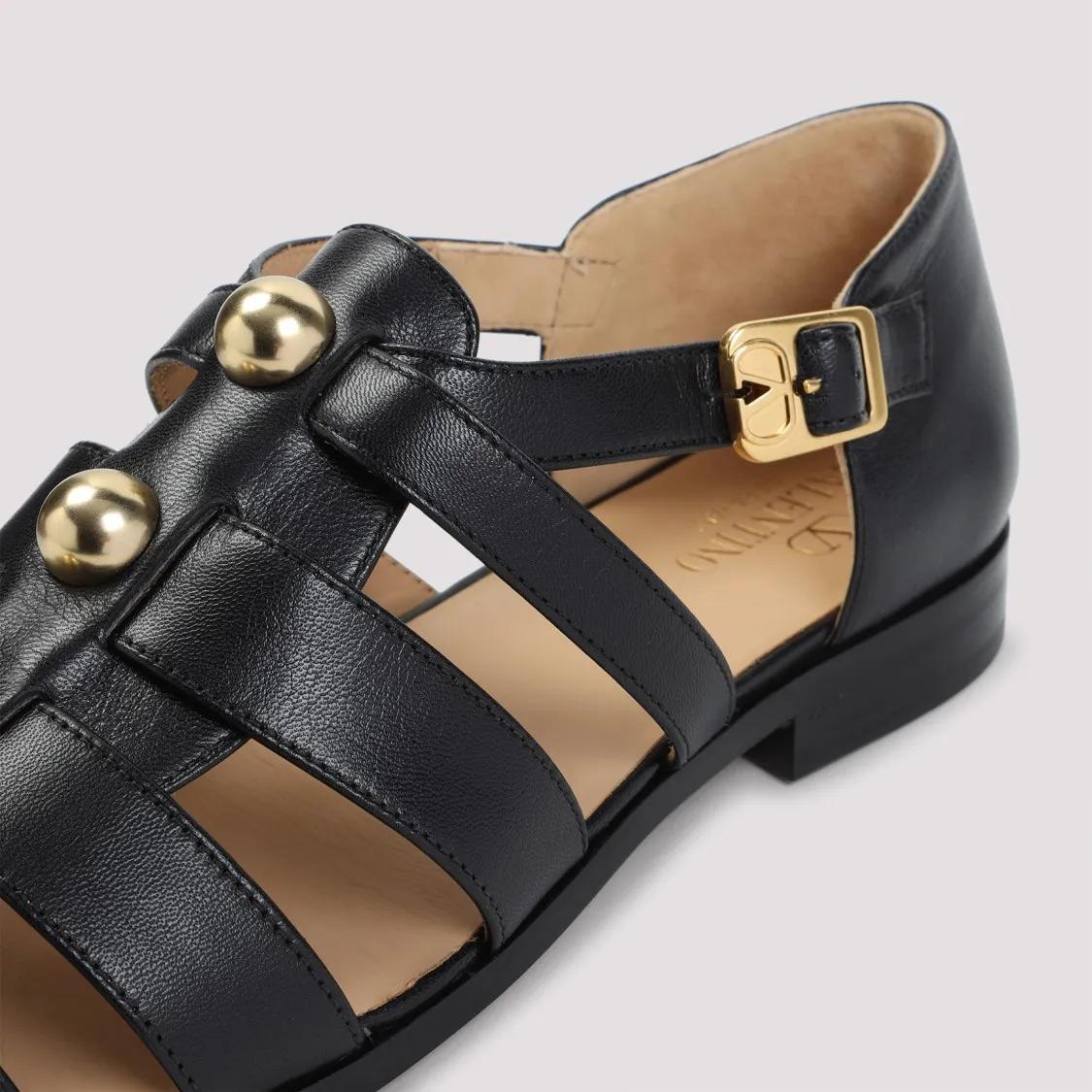 Thumbnail - Valentino Garavani Loafer - Studshield Sandal - Gr. 41 (EU) - in Schwarz - für Damen