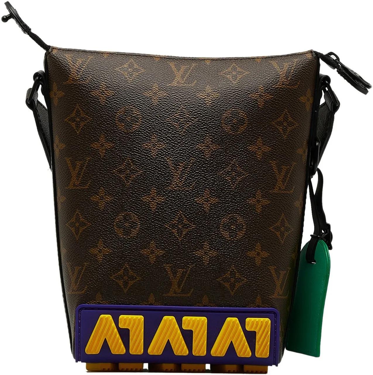 Thumbnail - Louis Vuitton Hobo Bags - 2021-2023 Monogram LV Rubber Cruiser - Gr. unisize - in Braun - für Damen