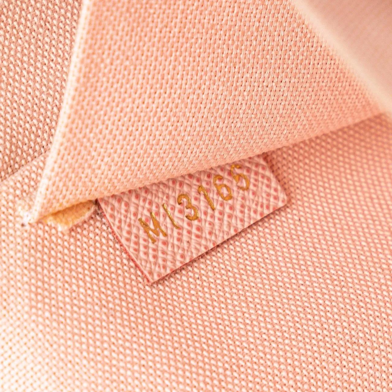 Thumbnail - Louis Vuitton Hobo Bags - 2015 Damier Azur Pochette Felicie - Gr. unisize - in Weiß - für Damen