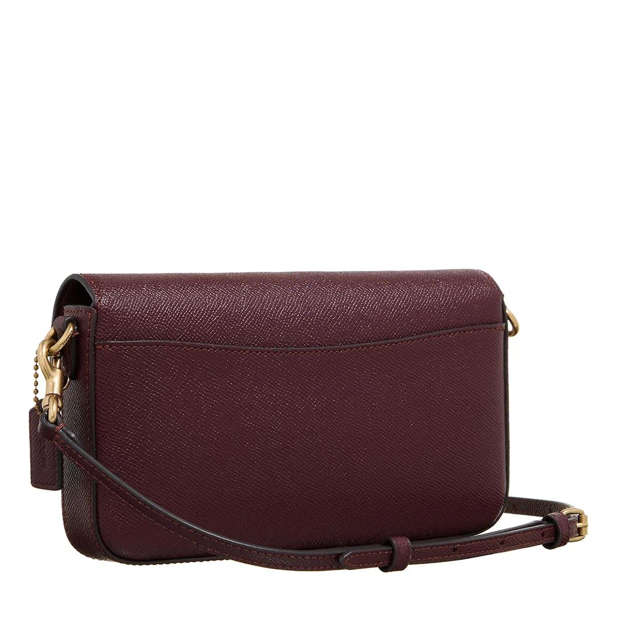 Coach Crossbody bags Crossgrain Leather Wyn Crossbody in rood