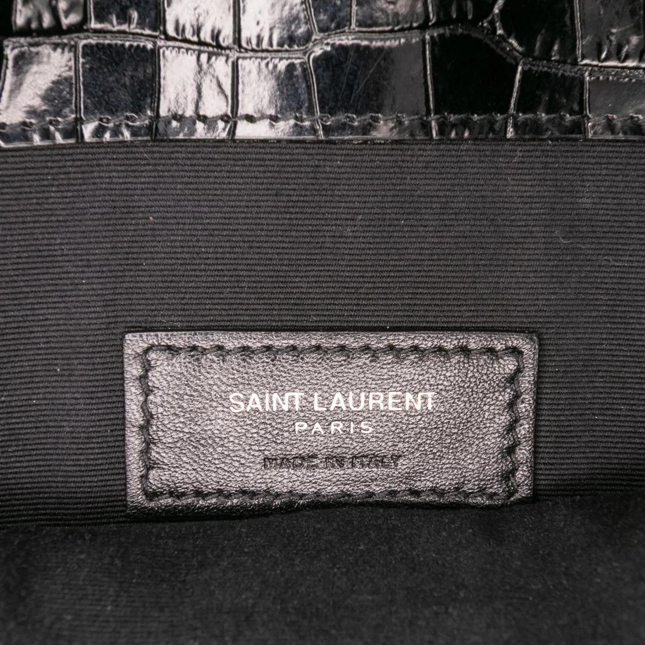 Thumbnail - Saint Laurent Clutches - Croc Embossed Patent Leather Uptown Pouch - Gr. unisize - in Schwarz - für Damen