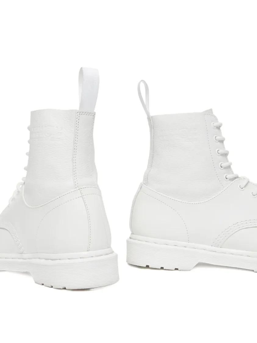 Thumbnail - Dr. Martens Stiefel - Front Lace-Up White Boots With Signature Details - Gr. 41 (EU) - in Weiß - für Damen