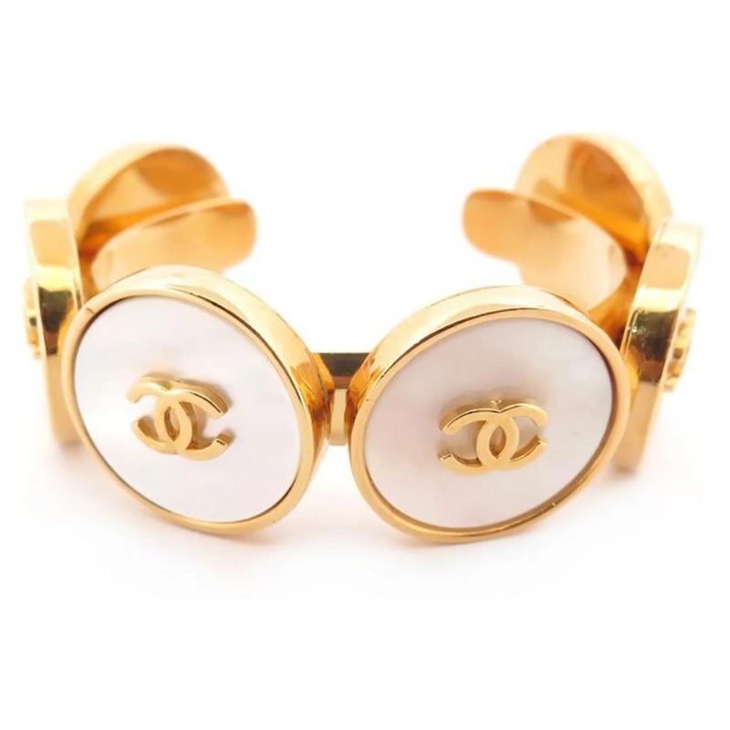 Chanel Armband VINTAGE CHANEL ARMBAND CC-LOGO MANSCHETTE PERLMUTT gold