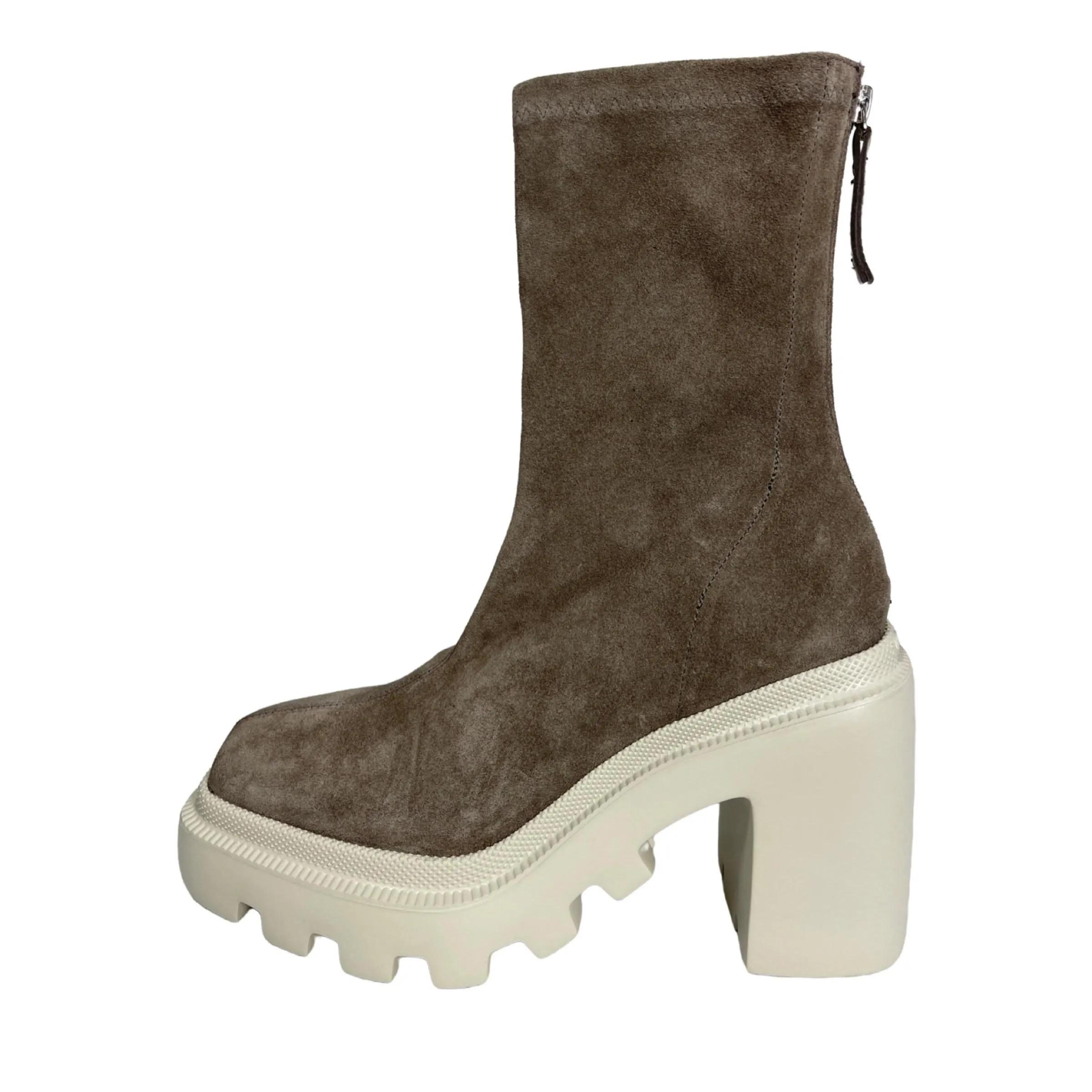 Vic Matié Boots & Stiefeletten - VIC MATIE  - 658_5002 VELOURSTR_305 DOVE - Gr. 39 (EU) - in Braun - für Damen