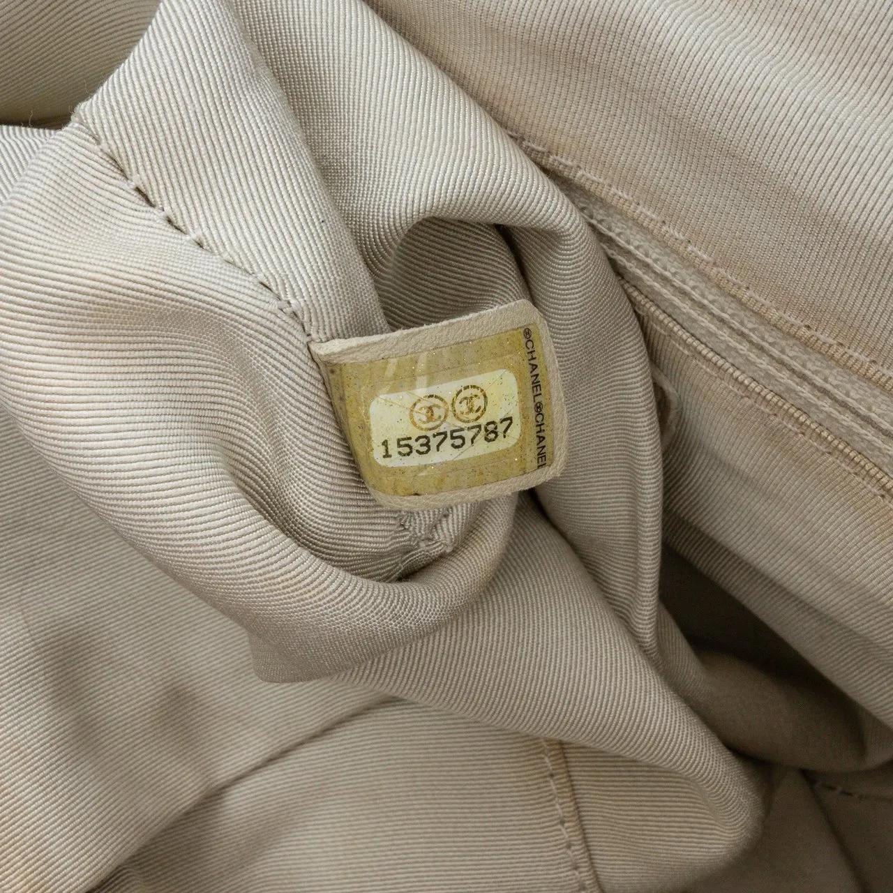 Thumbnail - Chanel Hobo Bags - Large Lambskin Chain Around Flap - Gr. unisize - in Schwarz - für Damen