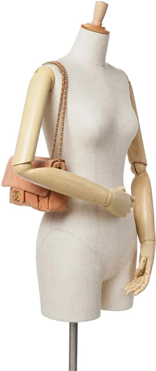 Thumbnail - Chanel Hobo Bags - Small Aged Calfskin Chic Quilt Flap - Gr. unisize - in Orange - für Damen