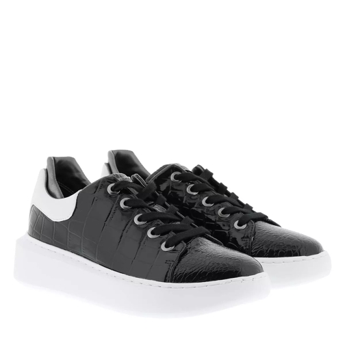 Guess Braylin Active Lady Leather Sneaker Black Plateau Sneaker