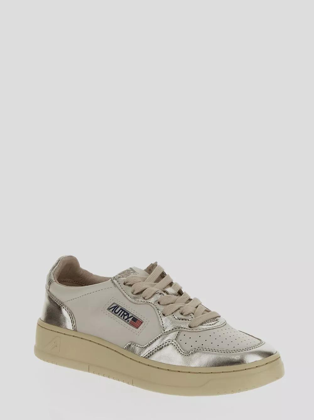 Thumbnail - Autry Low-Top Sneaker - Medalist Low Two-Tone Sneakers In White - Gr. 38 (EU) - in Weiß - für Damen