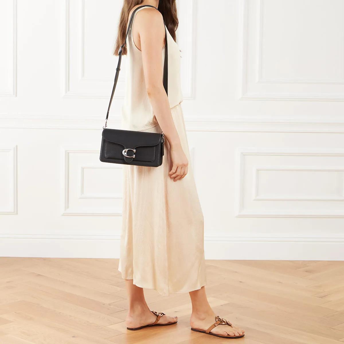 Coach Crossbody bags Polished Pebble Leather Tabby Shoulder Bag 26 Refr in zwart