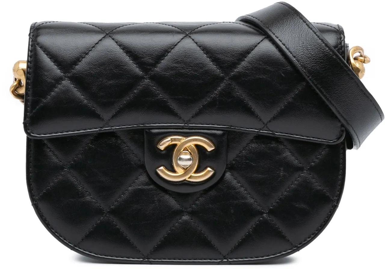 Chanel Hobo Bags - CC Quilted Calfskin Round Moon Messenger Flap - Gr. unisize - in Schwarz - für Damen