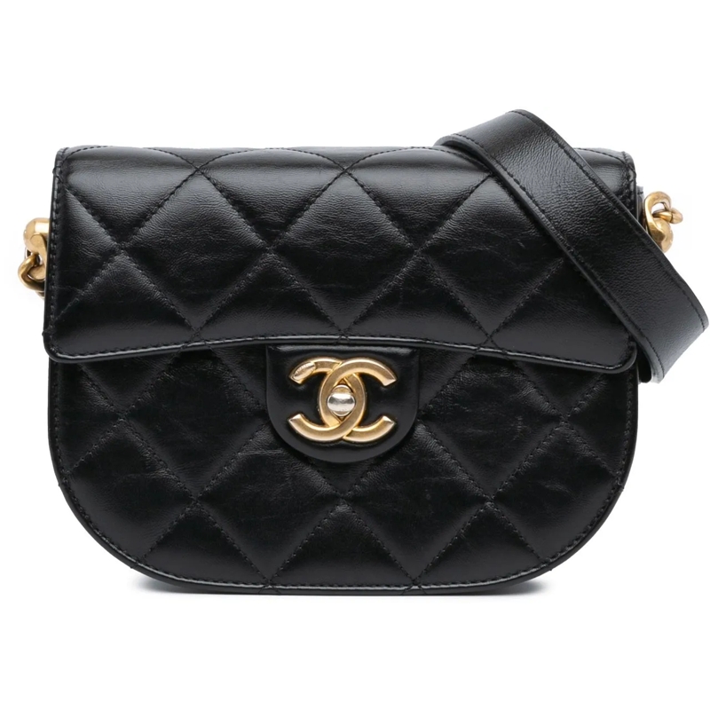 Chanel Sac à bandoulière CC Quilted Calfskin Round Moon Messenger Flap schwarz