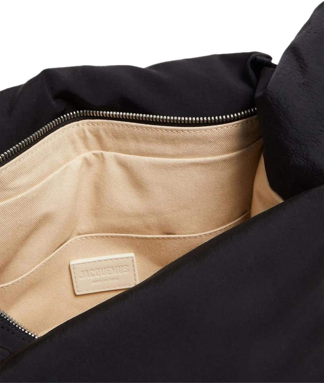 Jacquemus Hobo bags Le Cuscinu Messenger Shoulder Bag in zwart