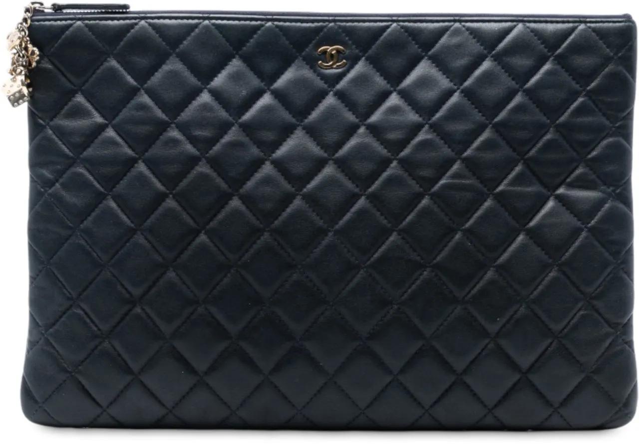 Chanel Clutches - CC Large Quilted Lambskin O Case Clutch - Gr. unisize - in Blau - für Damen