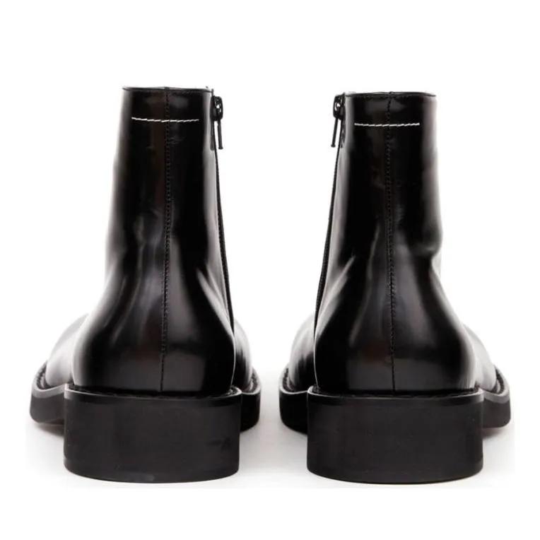 Thumbnail - MM6 Maison Margiela Stiefel - Brushed Leather Trunk Boot - Gr. 40 (EU) - in Schwarz - für Damen
