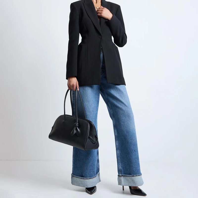 Jacquemus Schultertasche Le Turismo Black(Image 2)