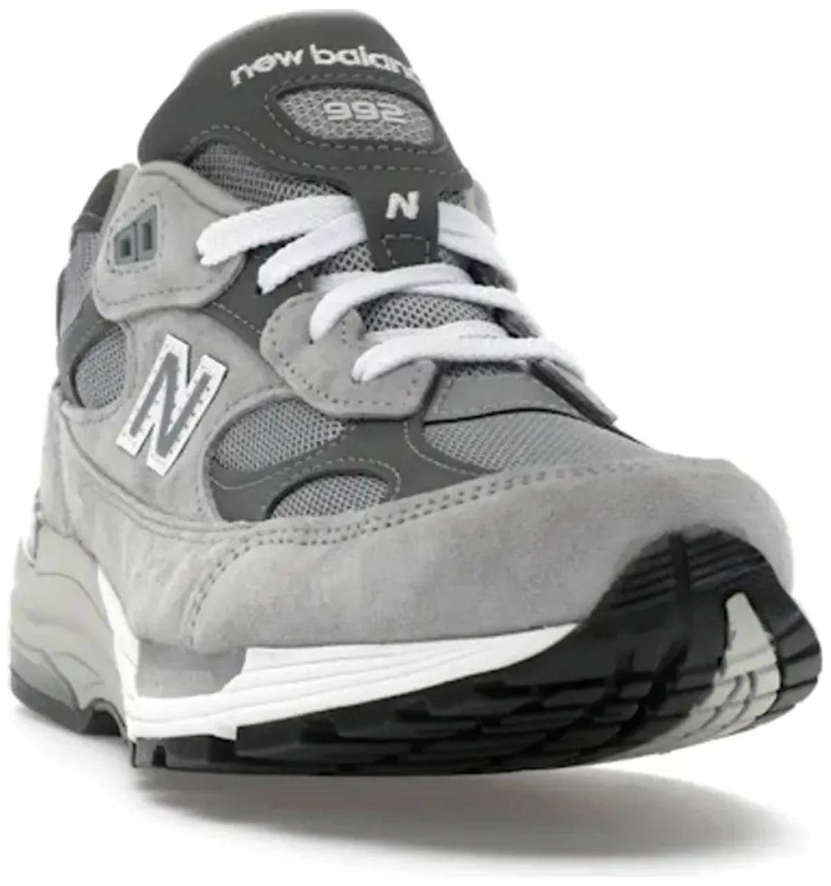 Thumbnail - New Balance Low-Top Sneaker - Made In Usa 992 Sneakers – Grey - Gr. 10 - in Gunmetal - für Damen