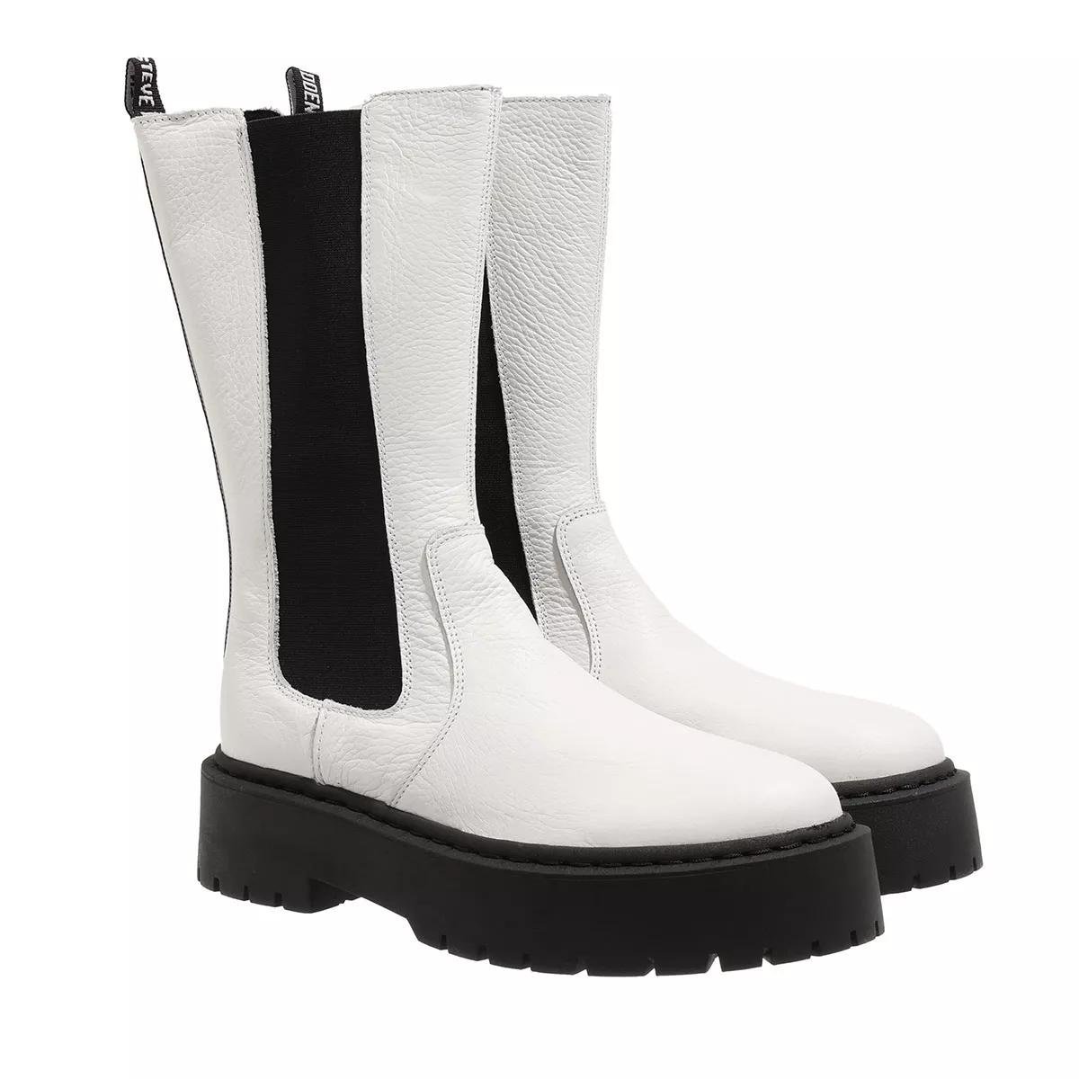 Steve madden black store and white boots