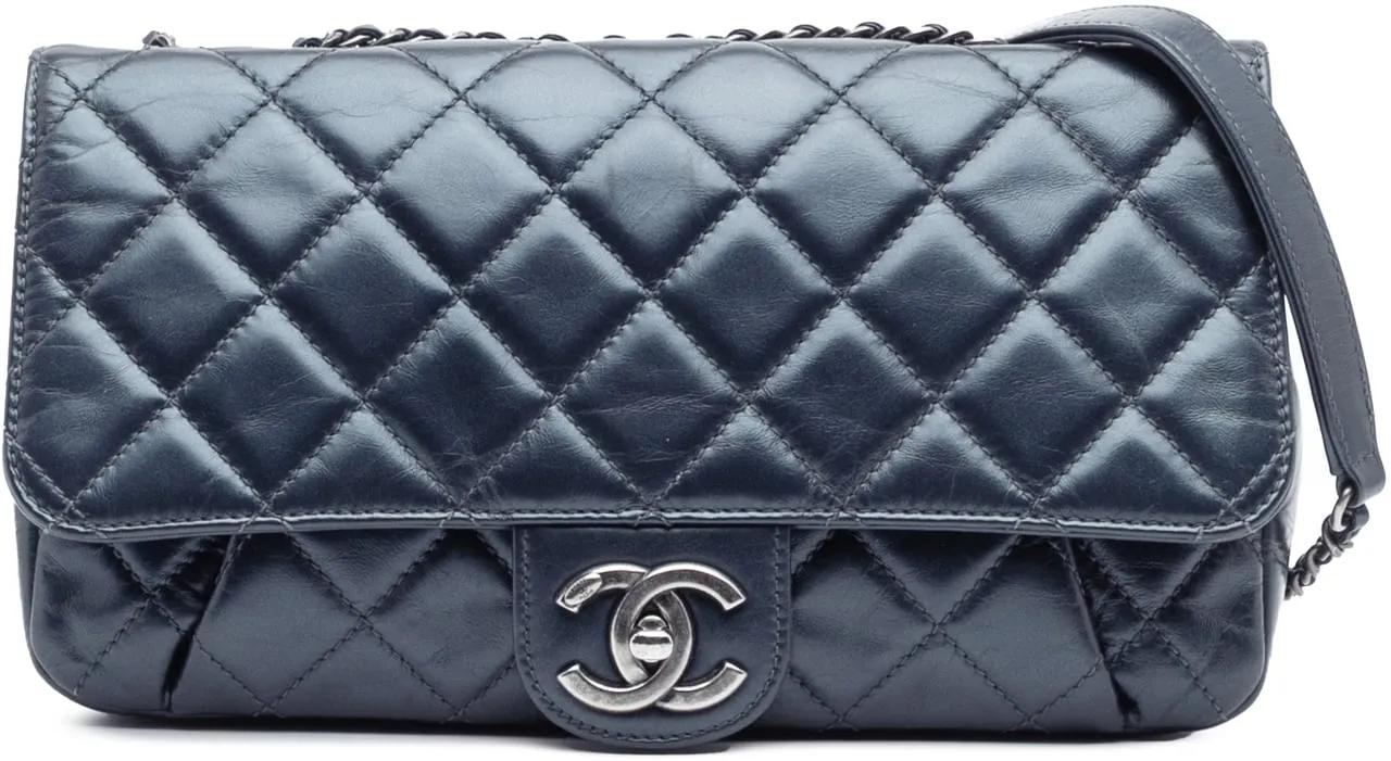 Chanel Hobo Bags - Quilted Glazed Calfskin Coco Pleats Flap - Gr. unisize - in Blau - für Damen