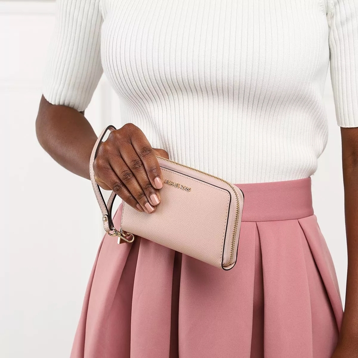 Michael Kors Large Flat Phone Case Soft Pink Phone Bag