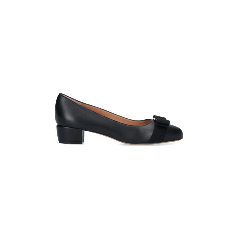 Salvatore Ferragamo Pumps High Heel Pumps With Pointed Toe Black