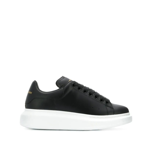 Alexander McQueen Oversized Sneakers Black/White Black låg sneaker