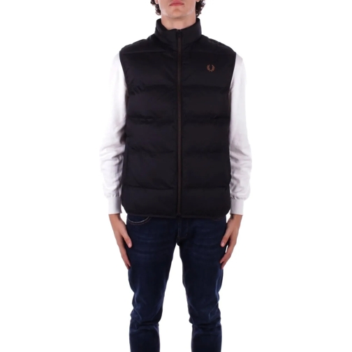 Fred Perry Vestes en duvet Coats Black schwarz