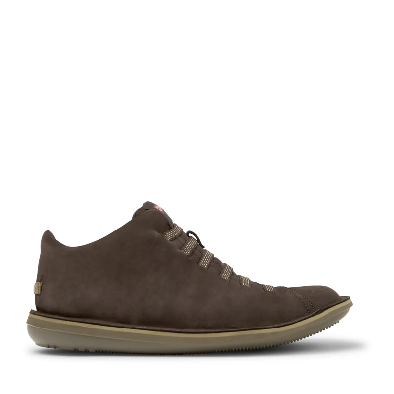 Camper Low-Top-Sneaker Eine Camper-Ikone, die sich mit jeder Saison weite dunkel-braun